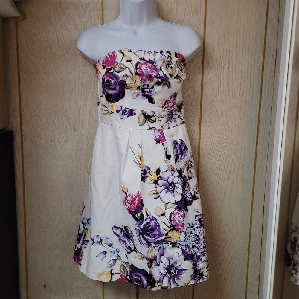 White House Black Market Strapless Dress with Floral Design